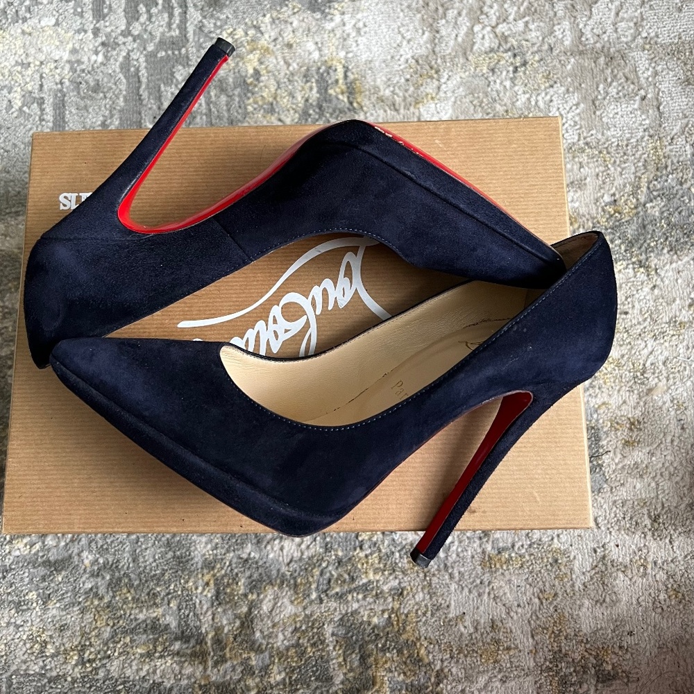 Christian  Louboutin  Platform Pumps